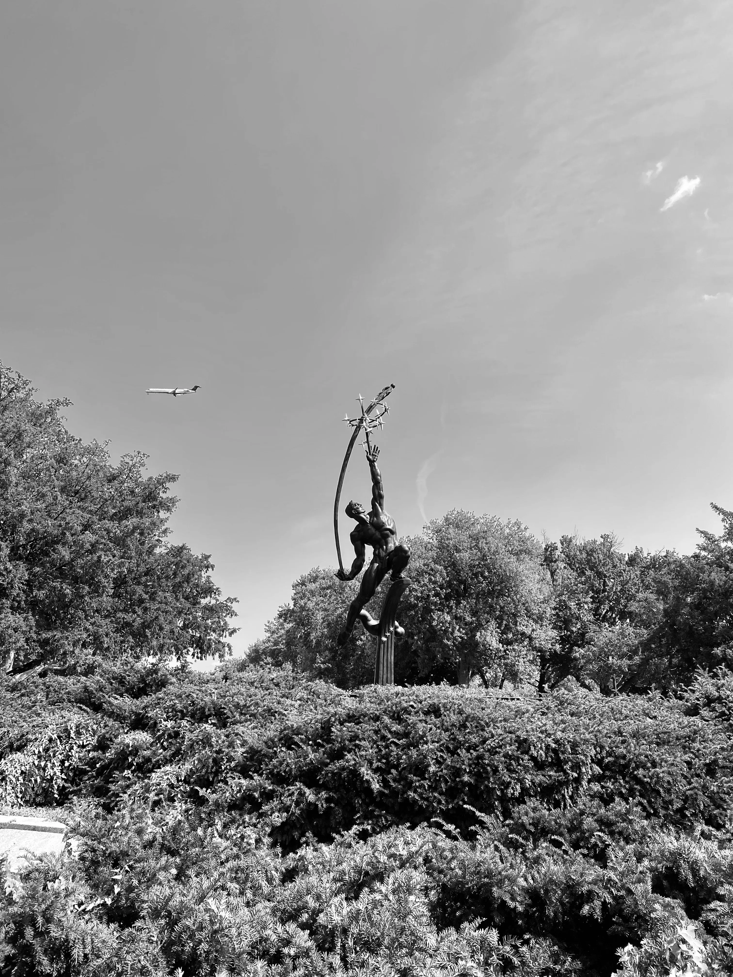 Description of photo 5